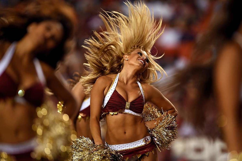 redskin-cheerleader.jpg