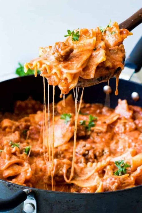 30-Minute-One-Pot-Lasagna-Skillet-6-681x1024.jpg