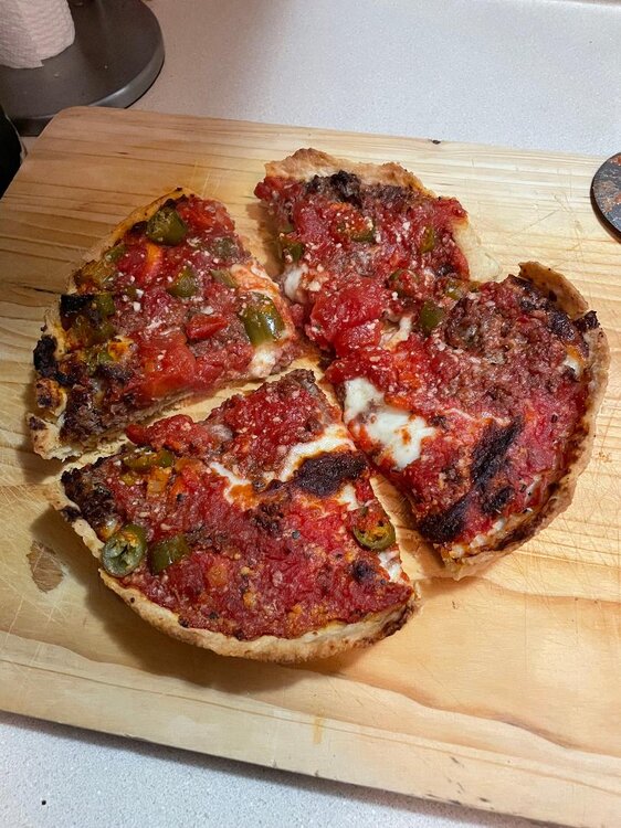 lou malnatis pizza.jpeg