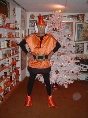 ClevelandBrownieElf.jpg.a61326948937b0cba48642876e223e9a.jpg