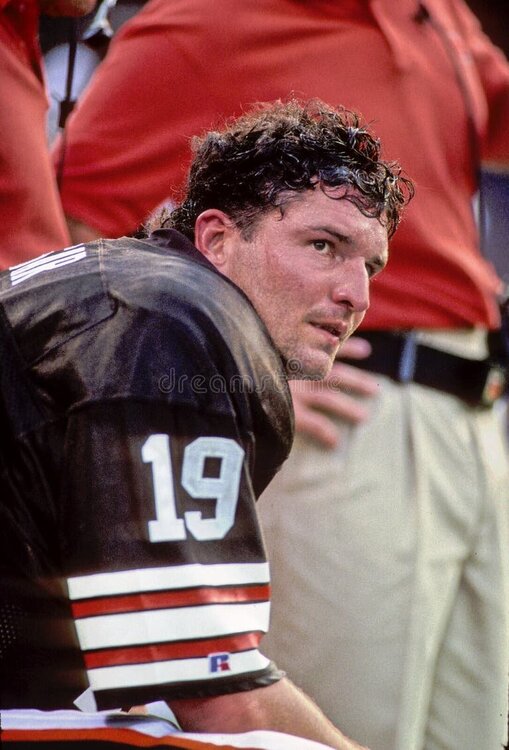 cleveland-browns-qb-bernie-kosar-image-taken-color-slide-161296928.jpg