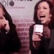 kamala-harris-laughing.gif.a256c3bca42df1cfc0d7681ba81f517d.gif